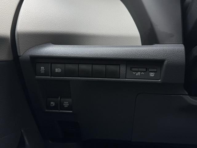 2023 Toyota Sienna XLE 7 Passenger