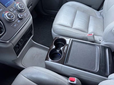 2018 Toyota Sienna XLE Premium 8 Passenger