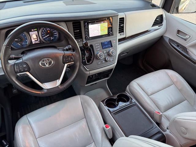 2018 Toyota Sienna XLE Premium 8 Passenger