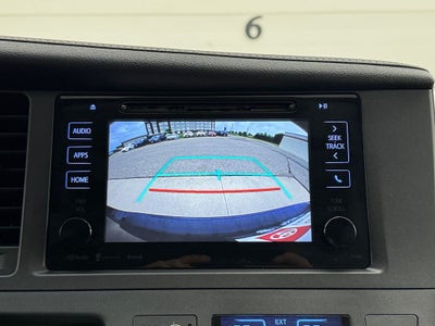 2017 Toyota Sienna XLE 8 Passenger