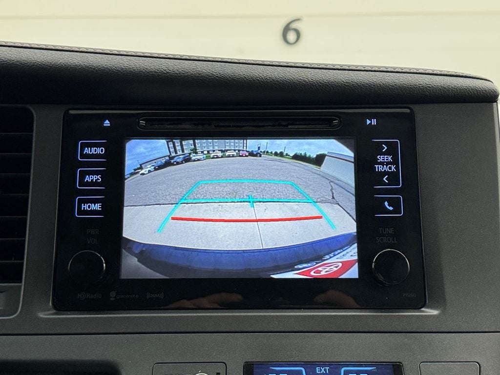 2017 Toyota Sienna XLE 8 Passenger