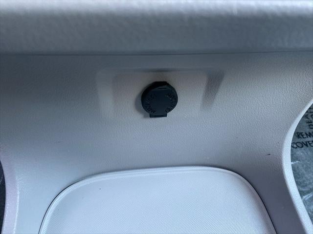 2017 Toyota Sienna XLE 8 Passenger