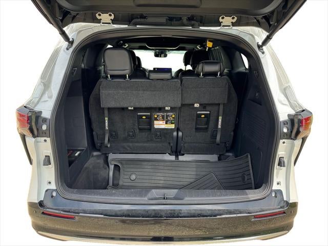 2025 Toyota Sienna Limited 7 Passenger