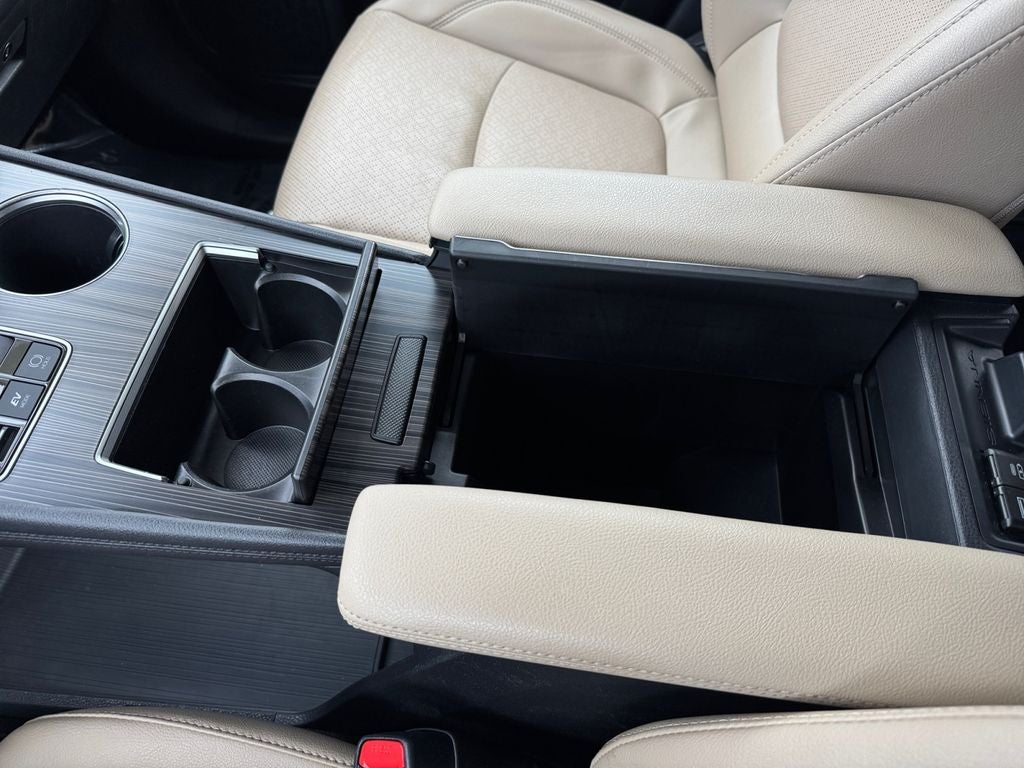 2023 Toyota Sienna Limited 7 Passenger