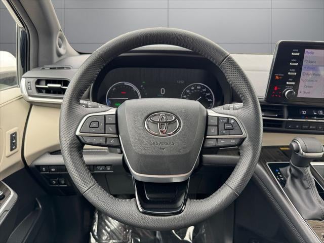 2023 Toyota Sienna Limited 7 Passenger