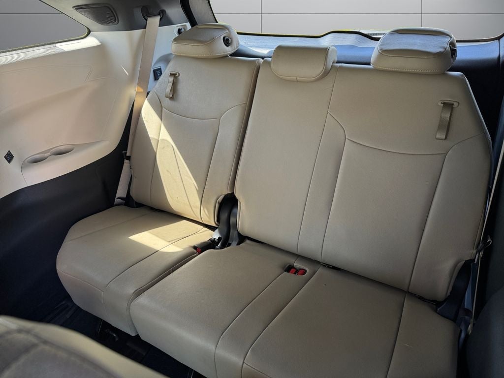 2024 Toyota Sienna Limited 7 Passenger