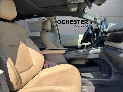 2024 Toyota Sienna Limited 7 Passenger