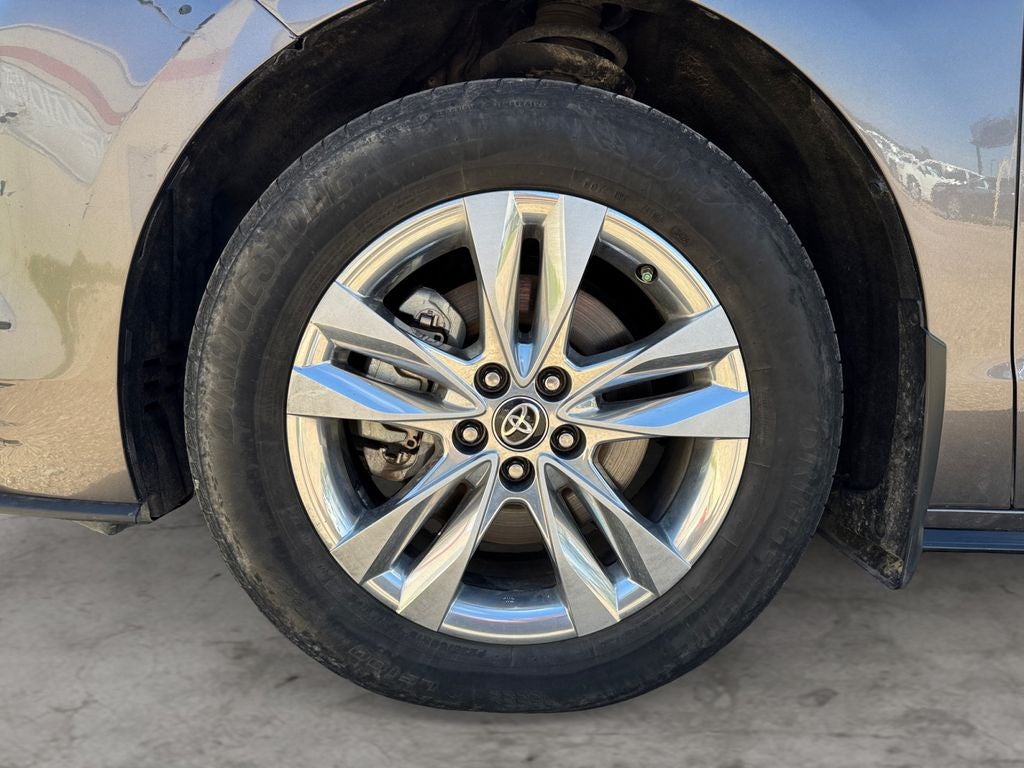 2024 Toyota Sienna Limited 7 Passenger