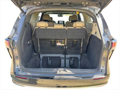 2024 Toyota Sienna Limited 7 Passenger
