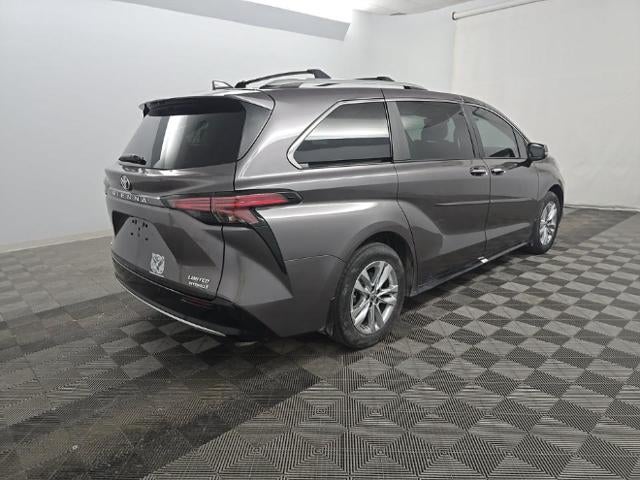 2024 Toyota Sienna Limited 7 Passenger