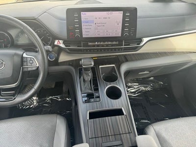 2023 Toyota Sienna Limited 7 Passenger