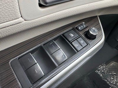 2023 Toyota Sienna Limited 7 Passenger