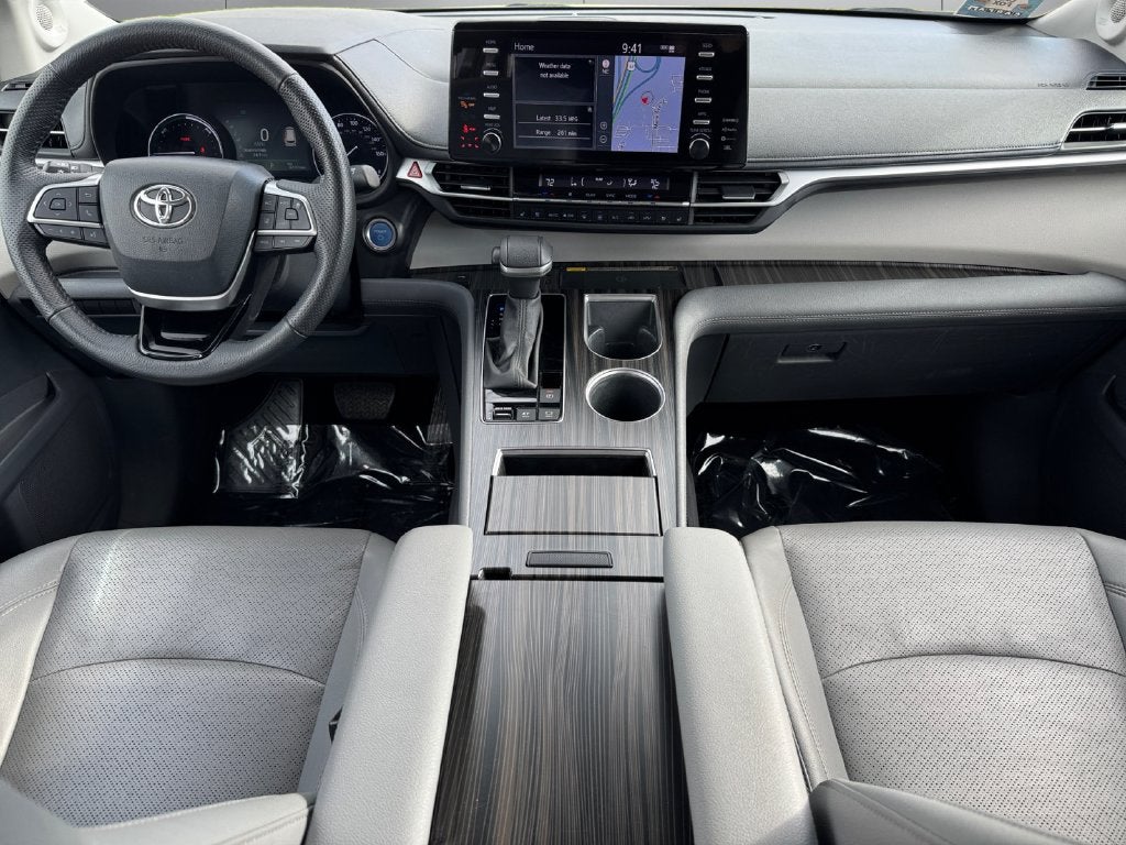 2023 Toyota Sienna Limited 7 Passenger