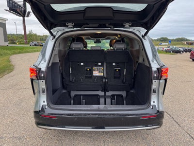 2023 Toyota Sienna Limited 7 Passenger
