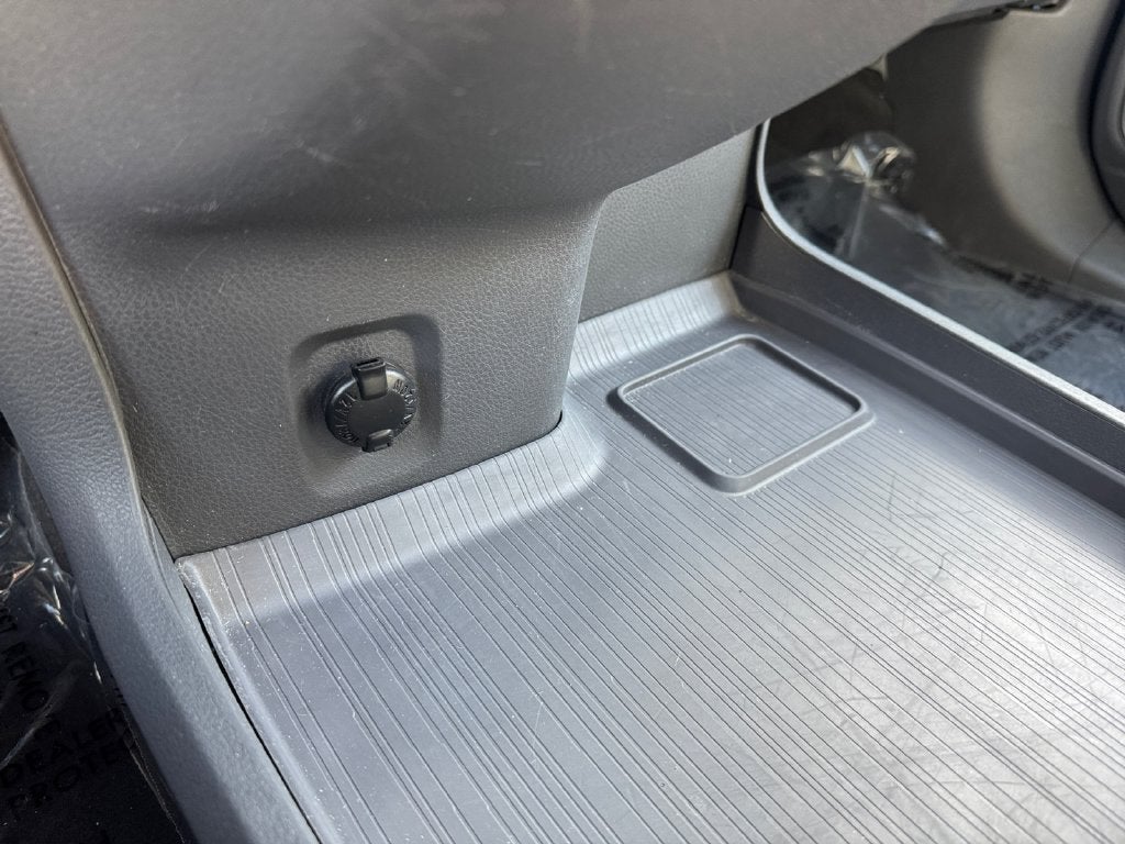 2023 Toyota Sienna Limited 7 Passenger
