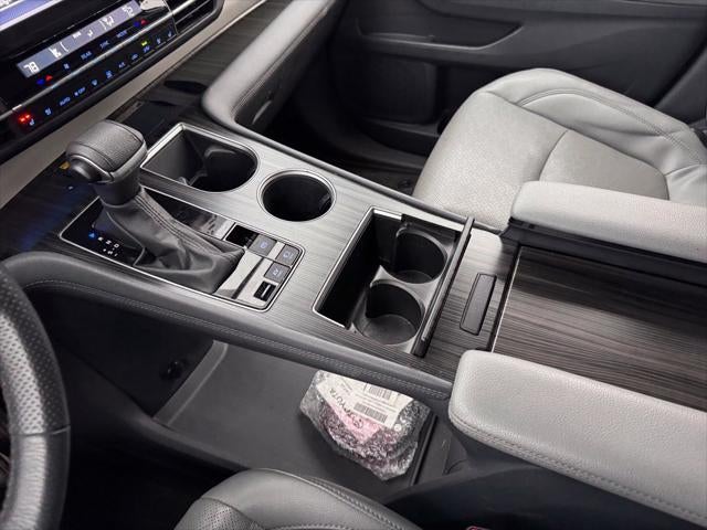 2023 Toyota Sienna Limited 7 Passenger