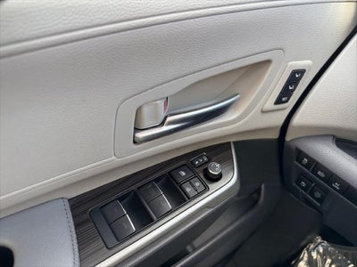2023 Toyota Sienna Limited 7 Passenger
