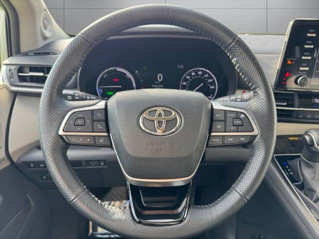 2023 Toyota Sienna Limited 7 Passenger