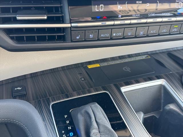 2023 Toyota Sienna Limited 7 Passenger