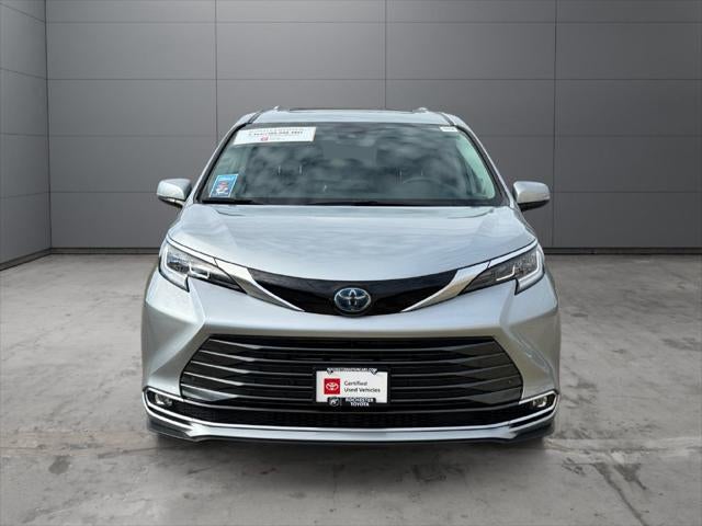 2023 Toyota Sienna Limited 7 Passenger