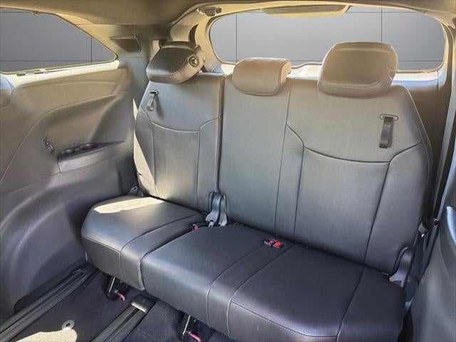 2025 Toyota Sienna Limited 7 Passenger