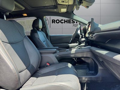 2025 Toyota Sienna Limited 7 Passenger
