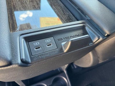 2025 Toyota Sienna Limited 7 Passenger