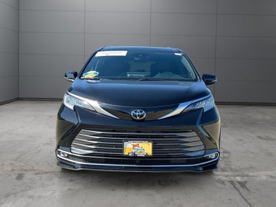 2026 Toyota Sienna Limited 7 Passenger