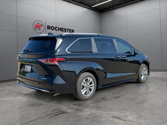 2026 Toyota Sienna Limited 7 Passenger