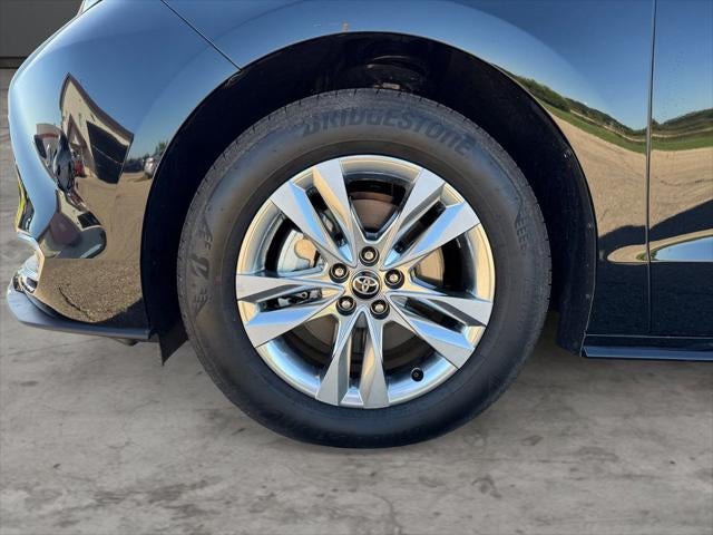 2026 Toyota Sienna Limited 7 Passenger