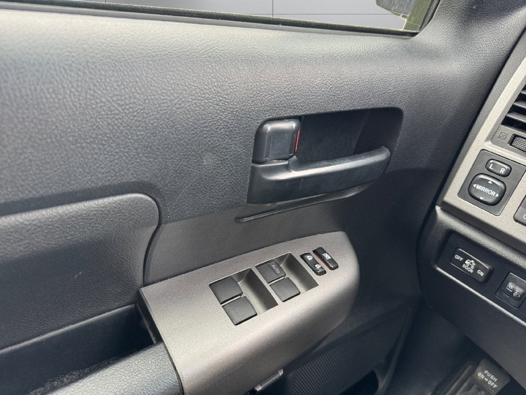 2011 Toyota Tundra Grade 4.6L V8