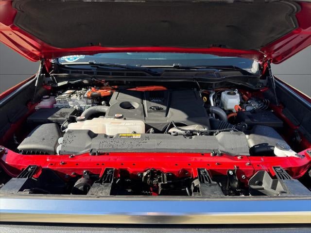 2025 Toyota Tundra Hybrid Limited 4WD