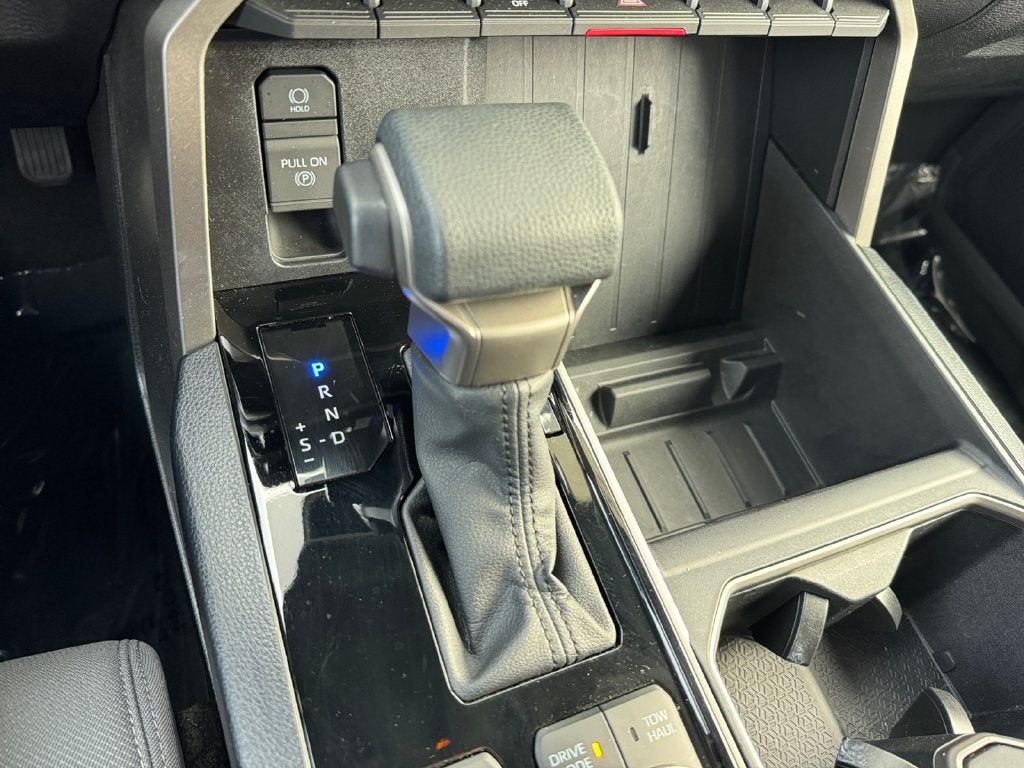 2025 Toyota Tundra SR5 4WD