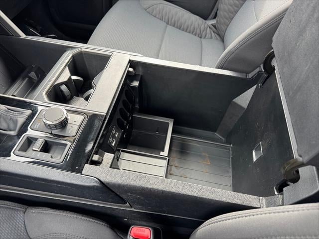 2025 Toyota Tundra SR5 4WD