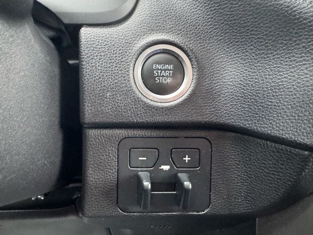 2022 Toyota Tundra SR5 4WD