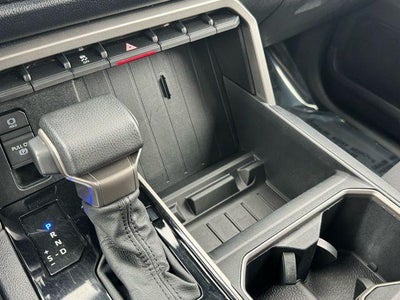 2022 Toyota Tundra SR5 4WD