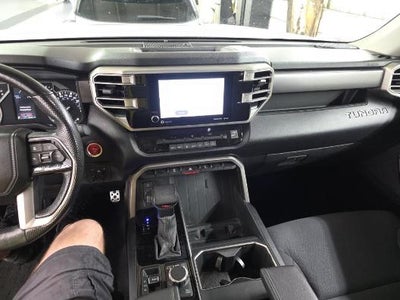 2024 Toyota Tundra SR5 4WD