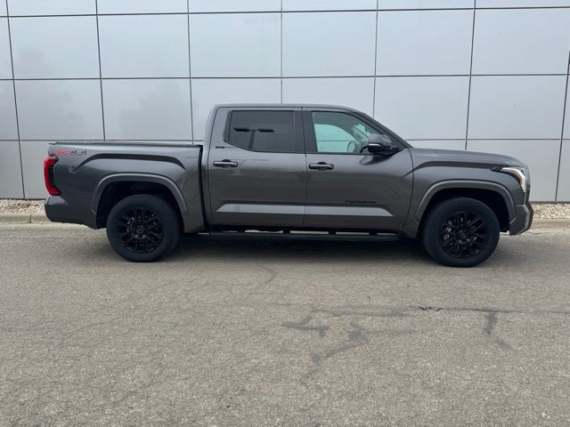 2022 Toyota Tundra SR5 4WD