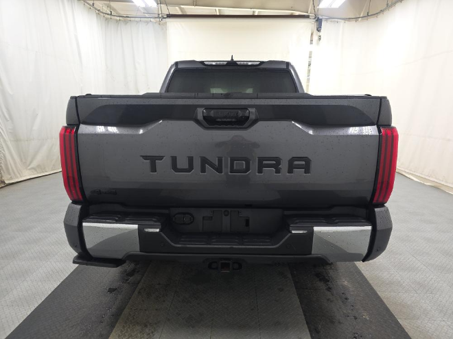 2025 Toyota Tundra SR5 4WD