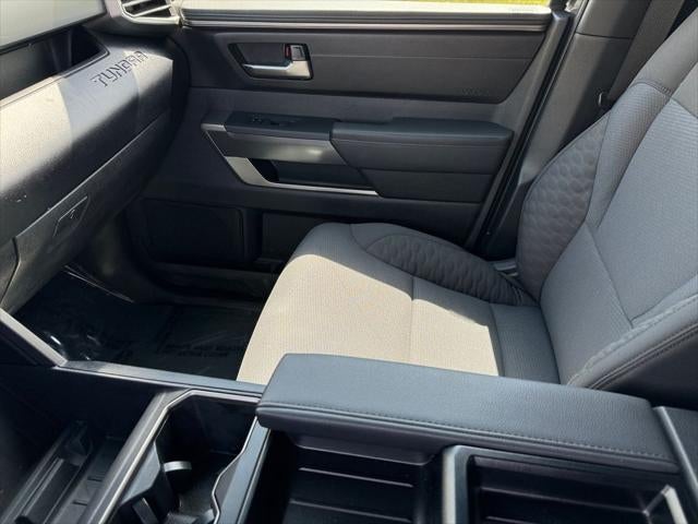 2025 Toyota Tundra SR5 4WD