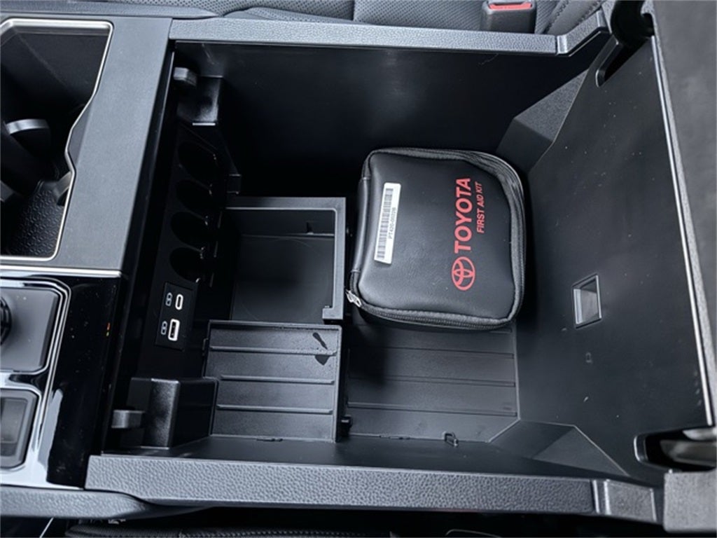 2025 Toyota Tundra SR5 4WD