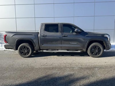 2025 Toyota Tundra SR5 4WD