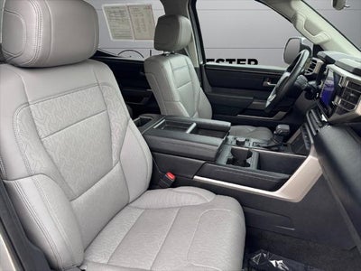 2022 Toyota Tundra SR5 4WD
