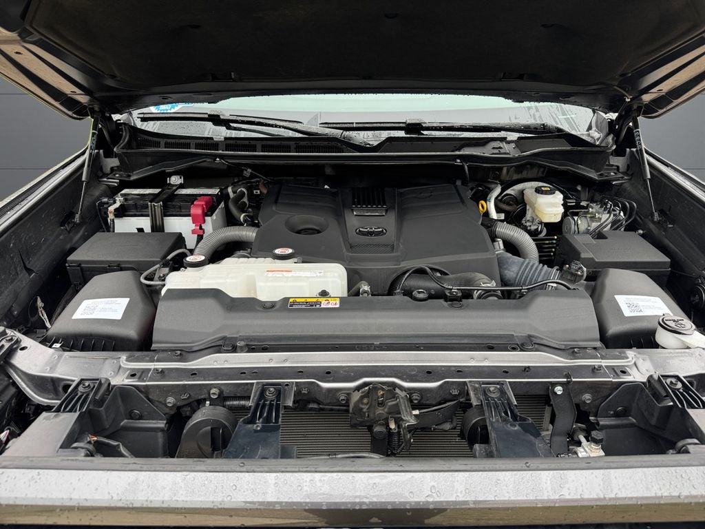 2024 Toyota Tundra SR5 4WD