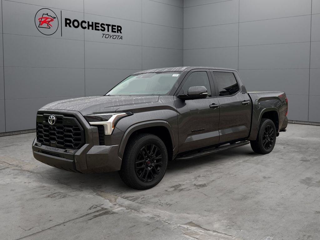 2024 Toyota Tundra SR5 4WD