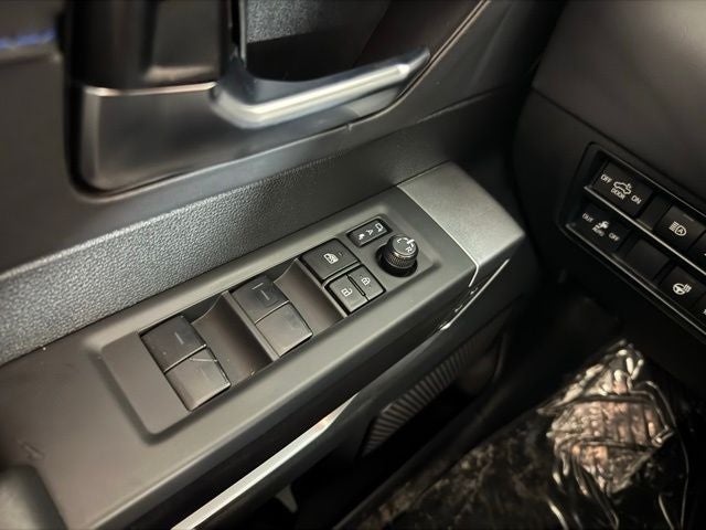 2023 Toyota Tundra Hybrid Platinum 4WD