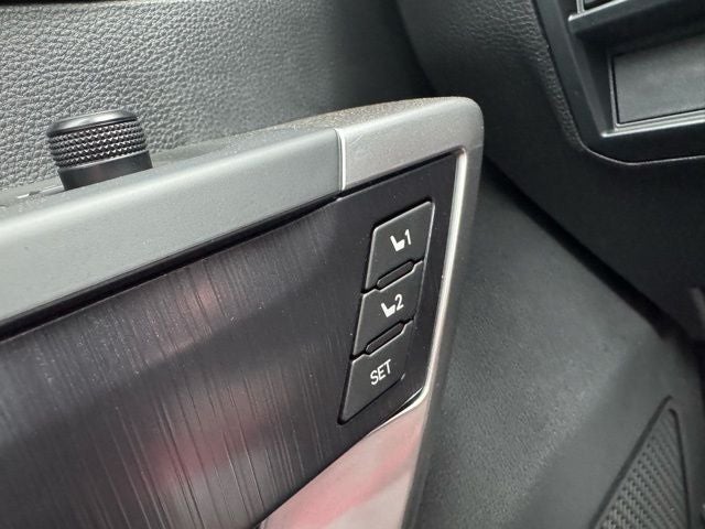 2025 Toyota Tundra Hybrid Platinum 4WD