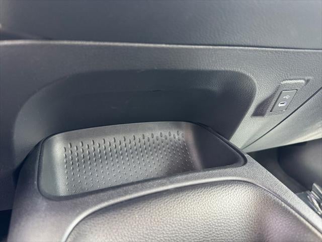 2025 Toyota Corolla LE FWD
