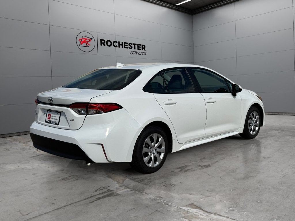 2024 Toyota Corolla LE FWD