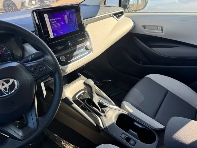 2025 Toyota Corolla LE FWD